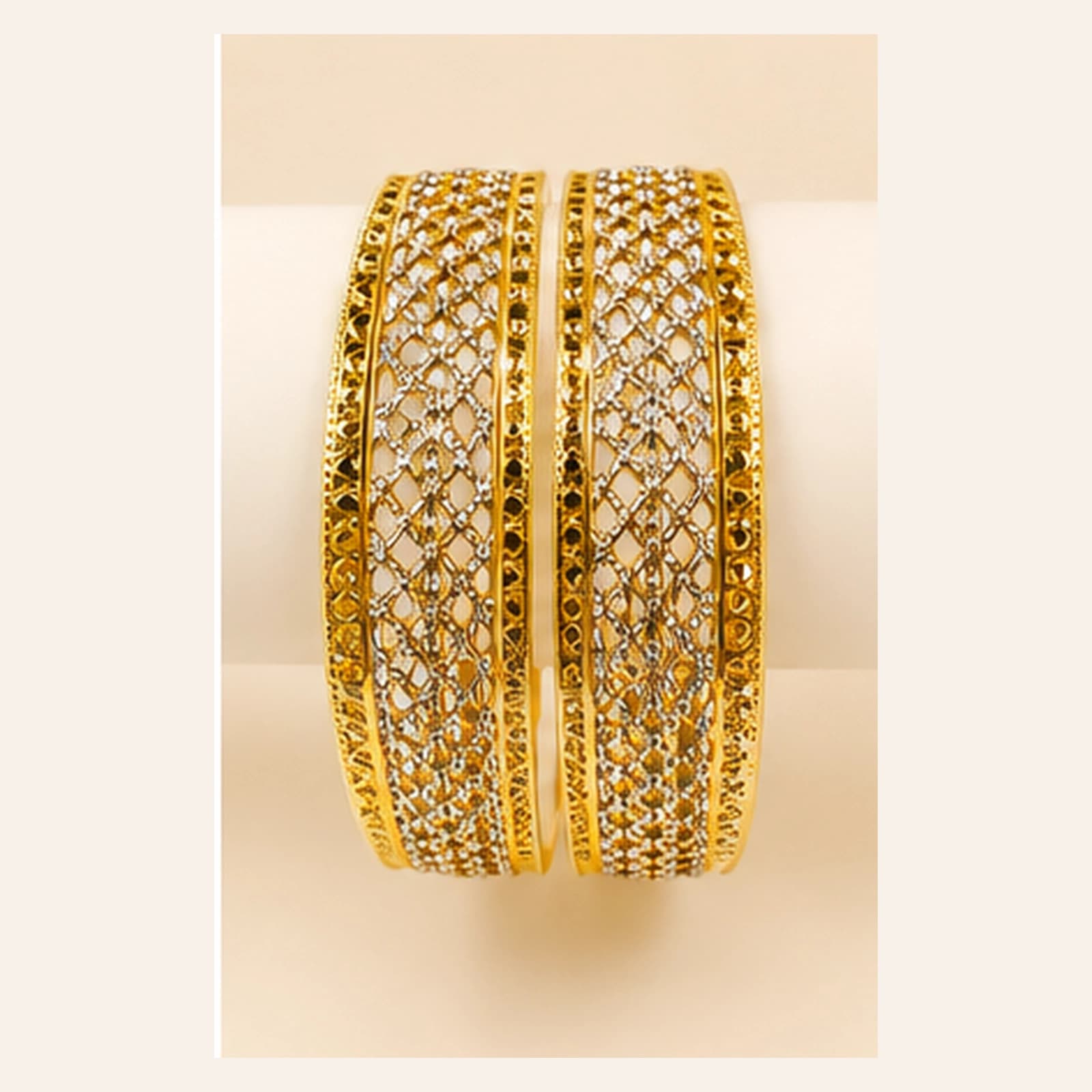 Alankar Modern Slim Bangle